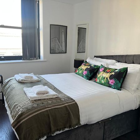 Mathew Street 1 Bed Apt Sleeps 6 リヴァプール エクステリア 写真