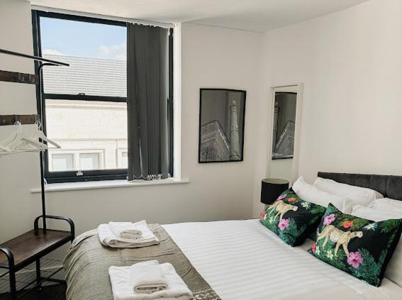 Mathew Street 1 Bed Apt Sleeps 6 リヴァプール エクステリア 写真