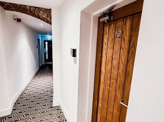 Mathew Street 1 Bed Apt Sleeps 6 リヴァプール エクステリア 写真